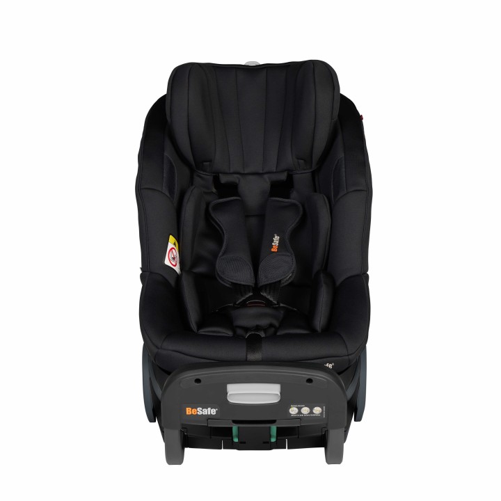 BeSafe Stretch² Silla Coche 61-125 cm contramarcha - Black SoftBreeze
