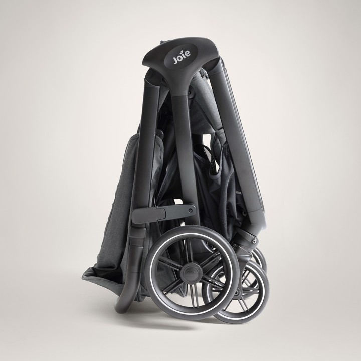 Silla de paseo Valora Signature de Joie - Eclipse