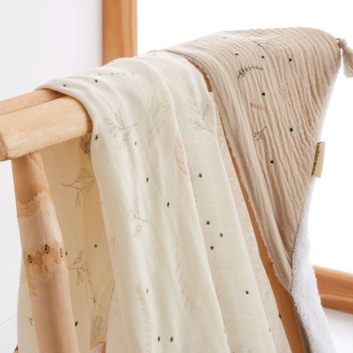 Muselina de bambú 120x120 cm Botanic (beige) de Bimbidreams