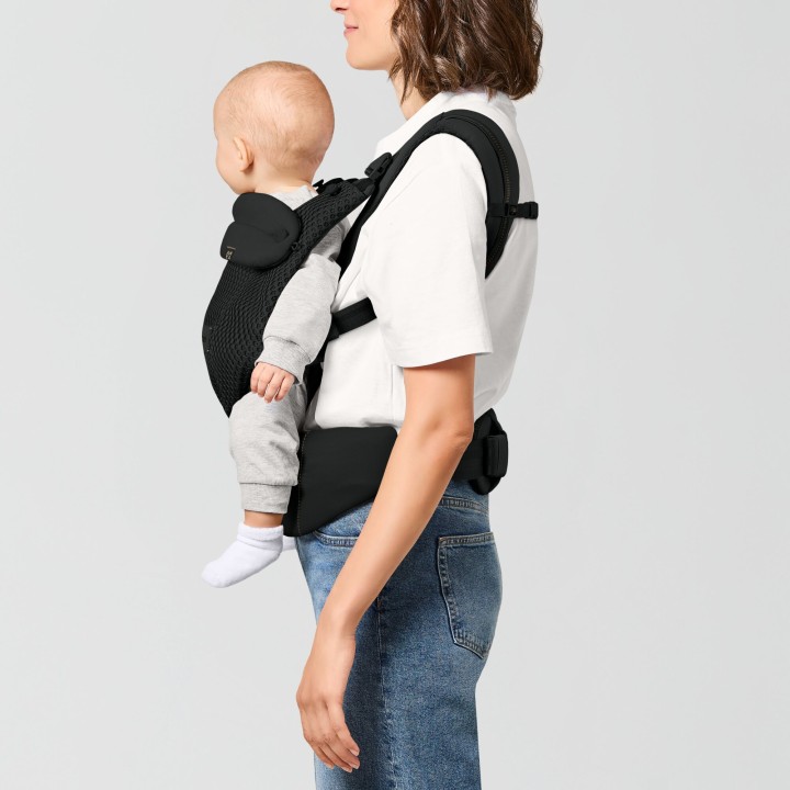 Mochila portabebés Amya de Cybex - Magic Black