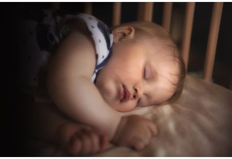 Cómo crear una rutina de sueño efectiva para tu bebé: Guía completa para familias